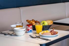 B&B HOTEL La Rochelle Centre Les Minimes - photo 13