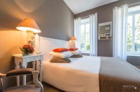 Entre Hôtes - photo 10