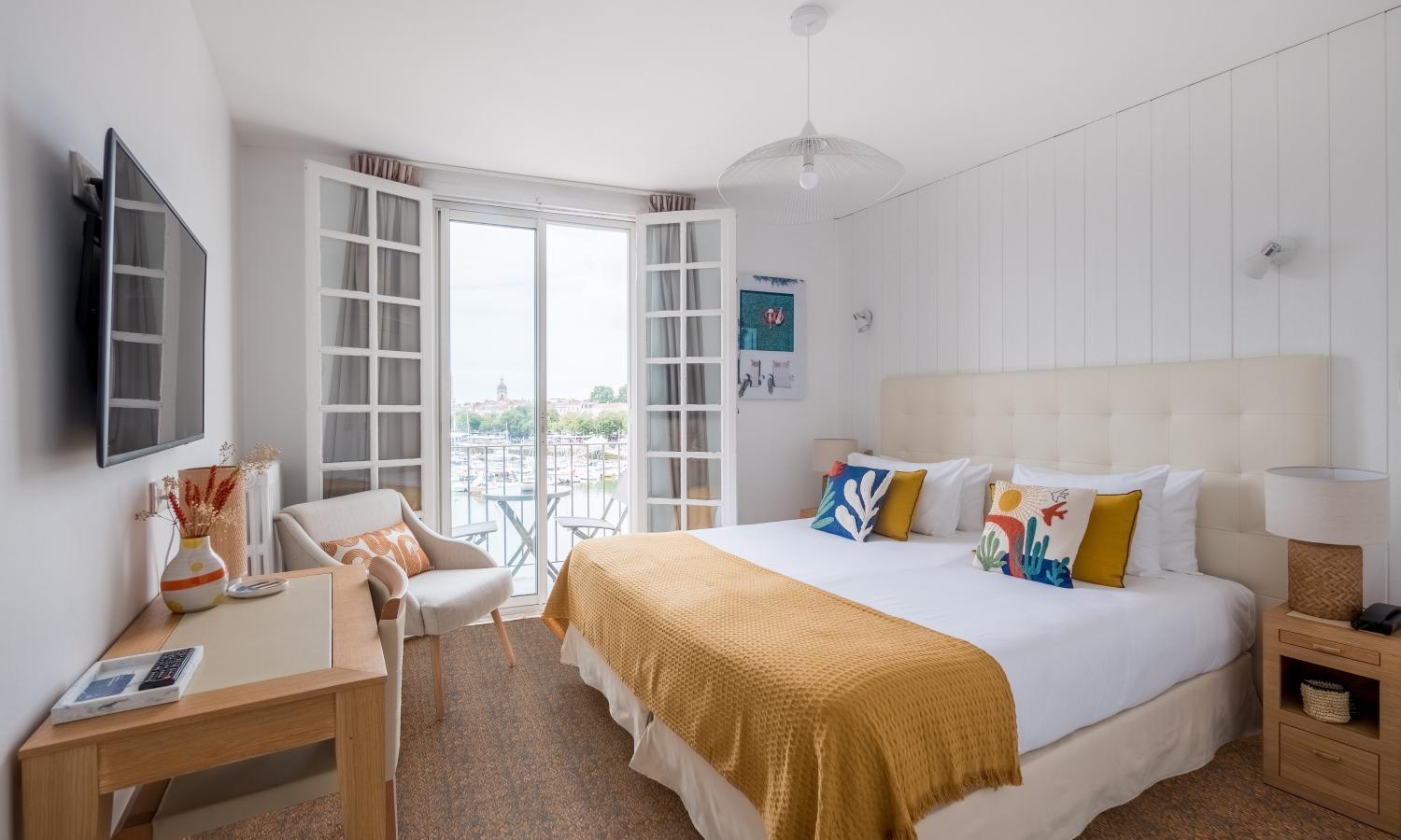 Foto vom Tour de Nesle La Rochelle Vieux Port 3 etoiles