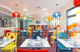 Kyriad La Rochelle Centre - Les Minimes - photo 10