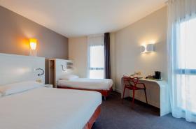 Kyriad La Rochelle Centre - Les Minimes - photo 14