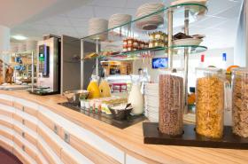 Kyriad La Rochelle Centre - Les Minimes - photo 8