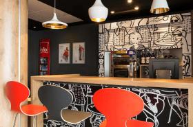 ibis La Rochelle Centre Historique - photo 6