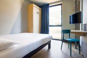 ibis Budget La Rochelle Centre - photo 9