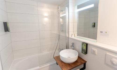 Hotel Inn Design La Rochelle - photo 2